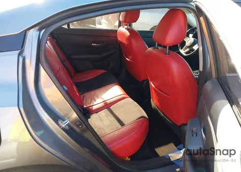 2021 Nissan Sentra Sr Xtronic Cvt z USA, uszkodzony, nr VIN 3N1AB8DV2MY264497